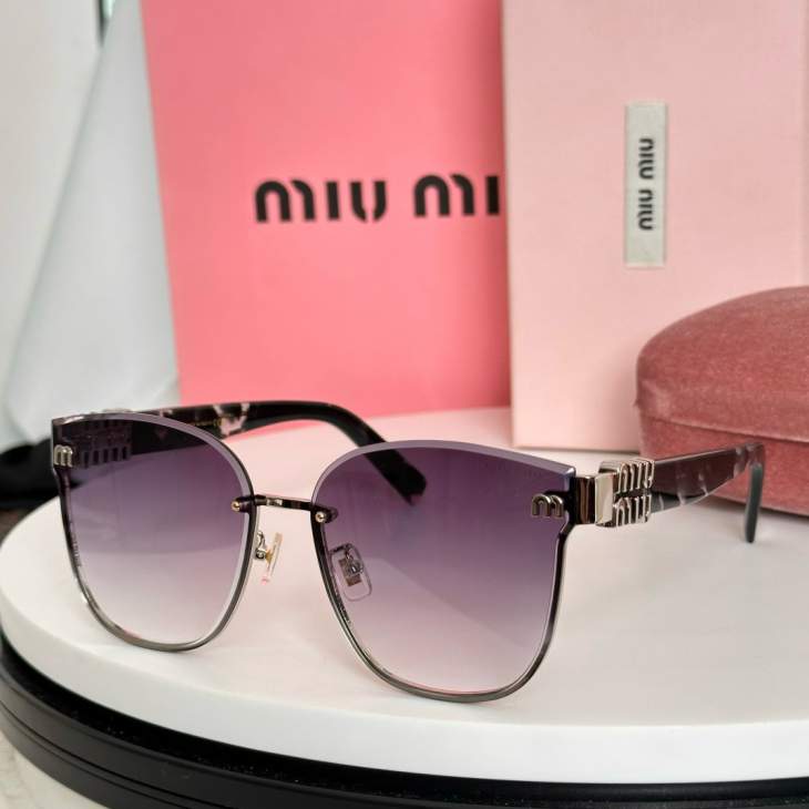 Picture of Miu Miu Sunglasses _SKUfw79278717fw